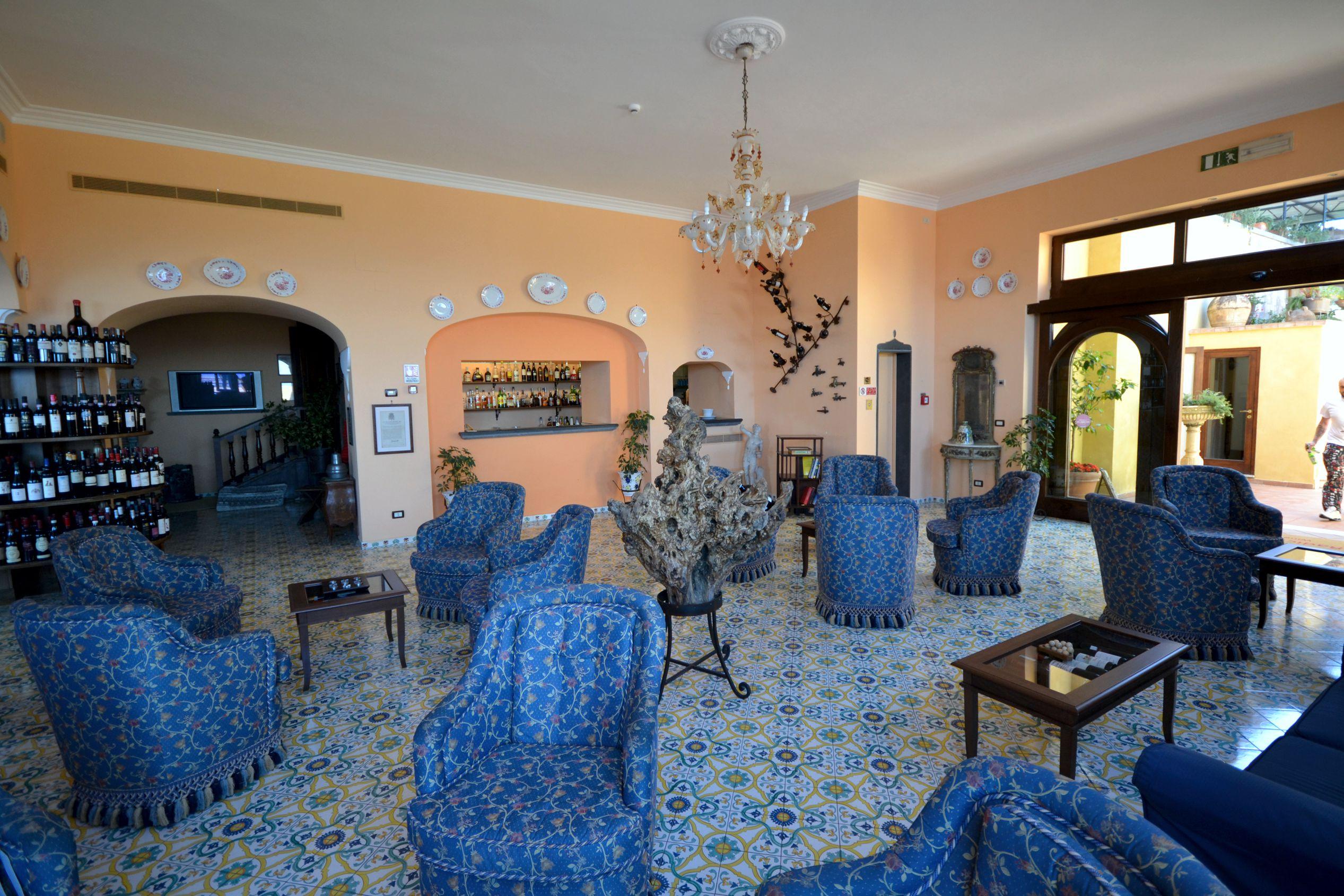 Hotel La Tonnarella Sorrento Exterior foto
