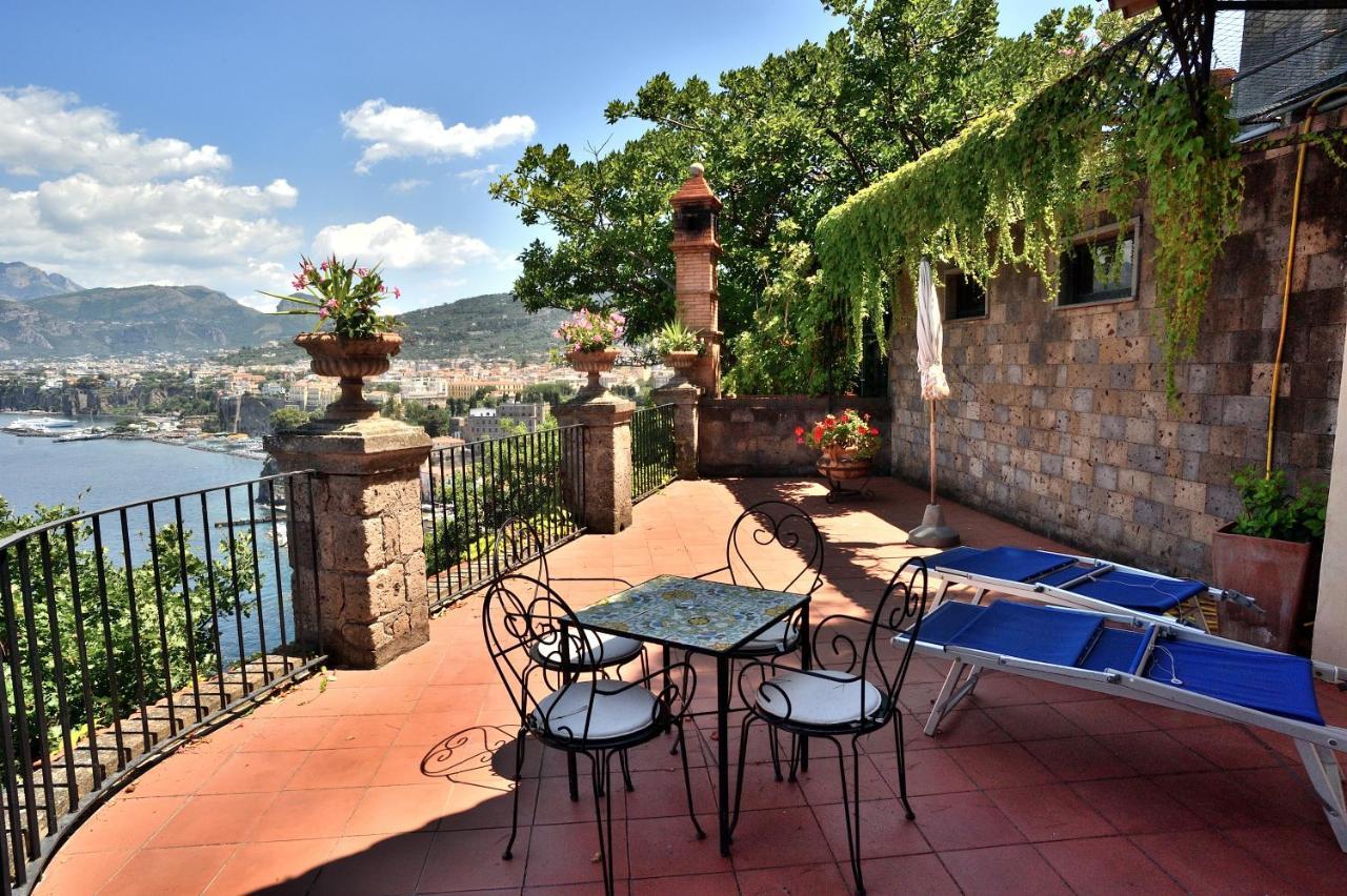 Hotel La Tonnarella Sorrento Exterior foto
